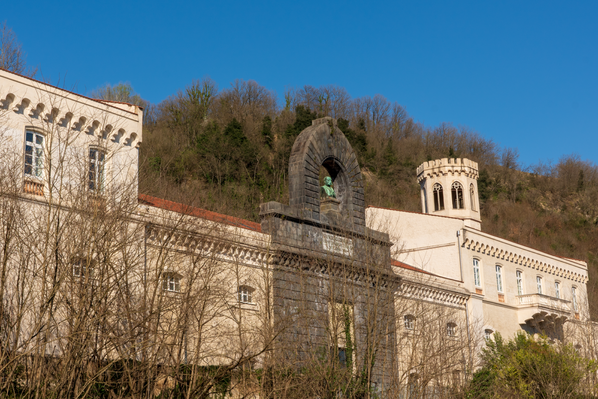 di Marzo Sulfur Mine in Tufo